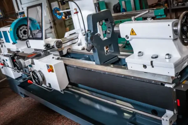 Completely re-manufactured lathe TOS SN 63/2000 Classic-img