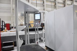 Operator shield-gallery2