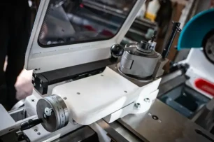 Completely re-manufactured lathe TOS SN 63/2000 Classic-gallery1